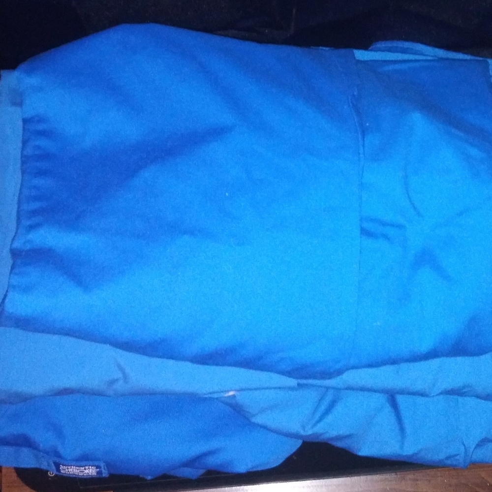 scrub pants and scrub shirts shirts size medium an